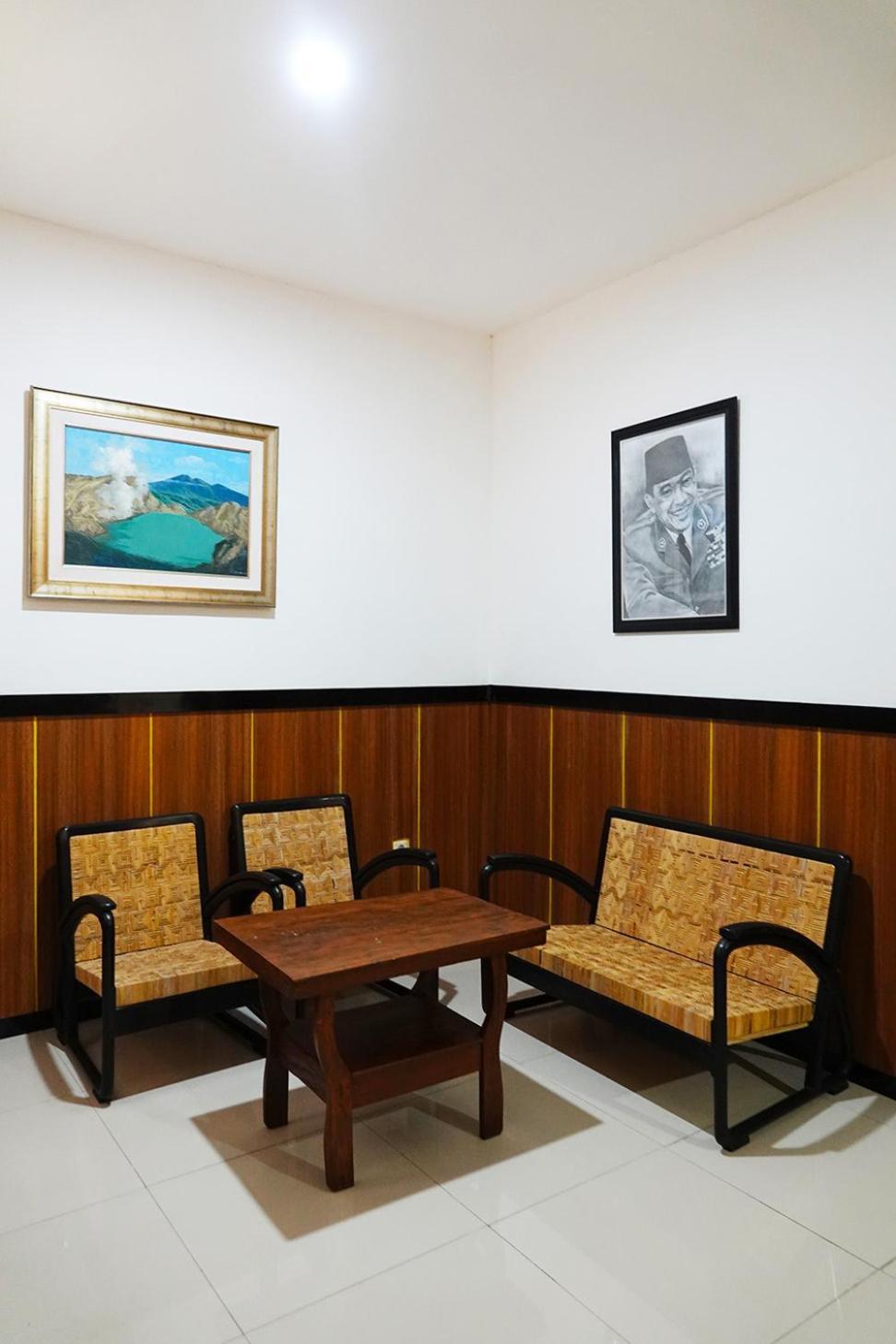 Baratha Hotel & Resto Bondowoso Екстер'єр фото
