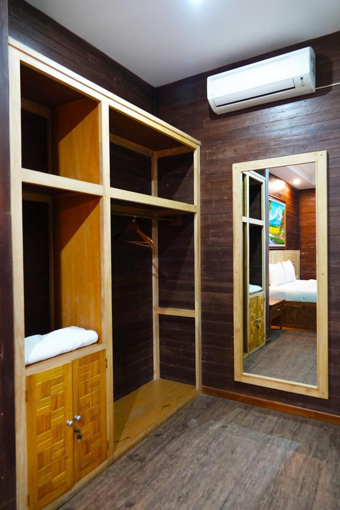 Baratha Hotel & Resto Bondowoso Екстер'єр фото