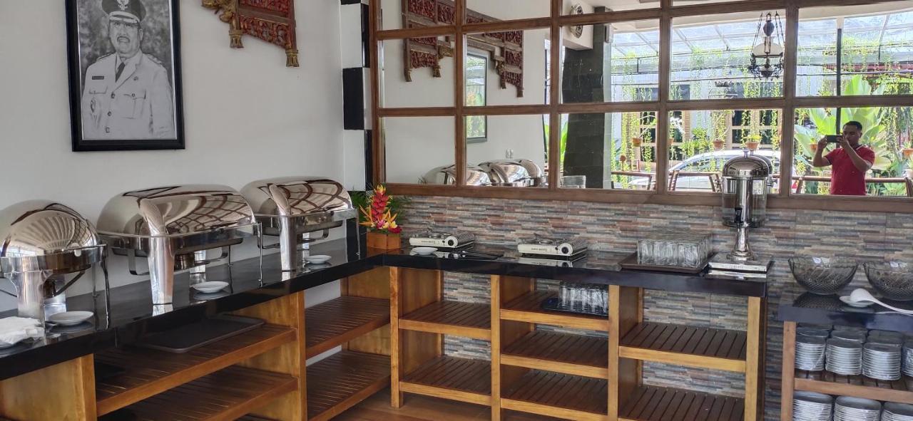 Baratha Hotel & Resto Bondowoso Екстер'єр фото